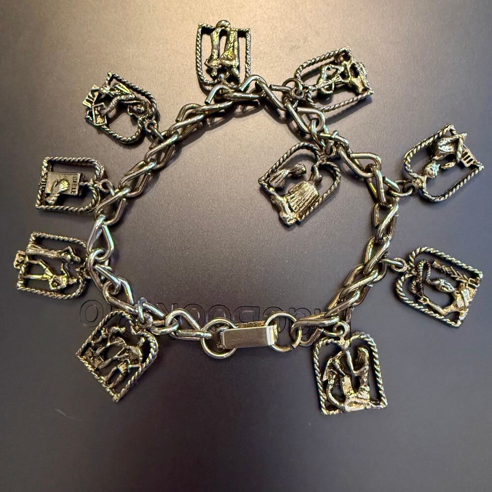 Vintage Coro 10 Commandments Charm Gold Tone Bracelet